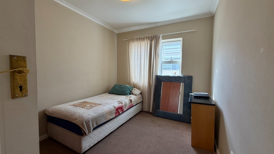 3 Bedroom Property for Sale in Gordons Bay Central Western Cape